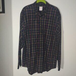 Brooks Brothers Men's Black, Tan, Red Plaid Non-Iron Cotton Button Up  Medium